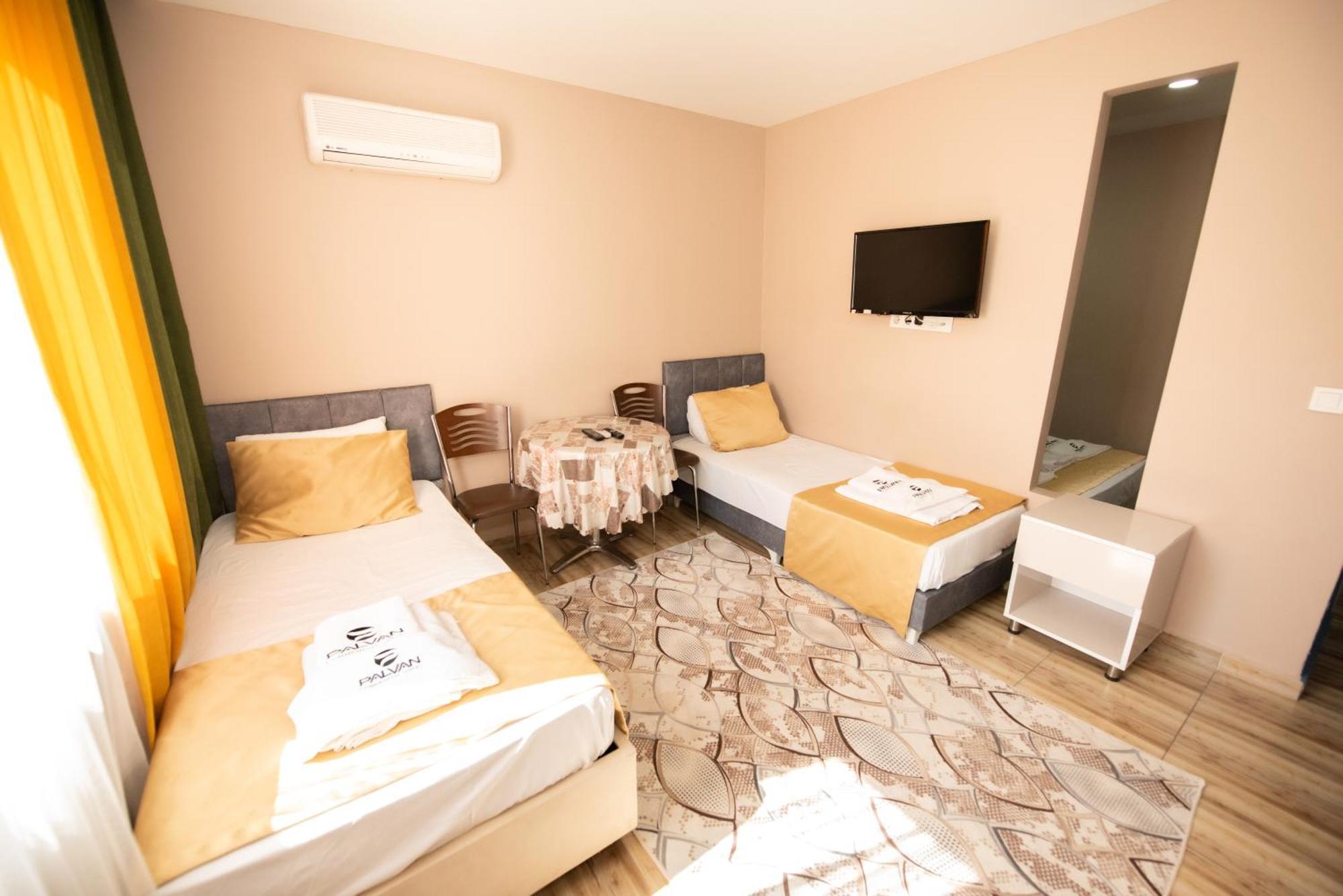 Apart Otel Palvan 3*